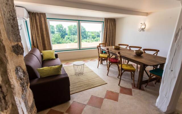 Côté Garonne-Le balcon des dames