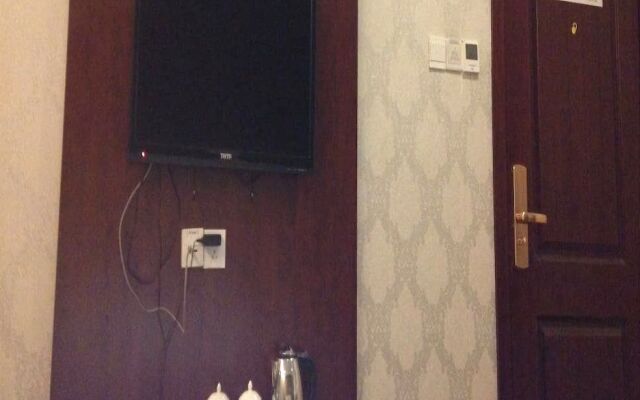 Super 8 Hotel