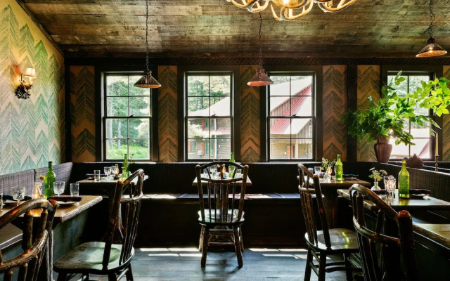 Urban Cowboy Lodge