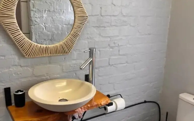A Stunning Studio Zen
