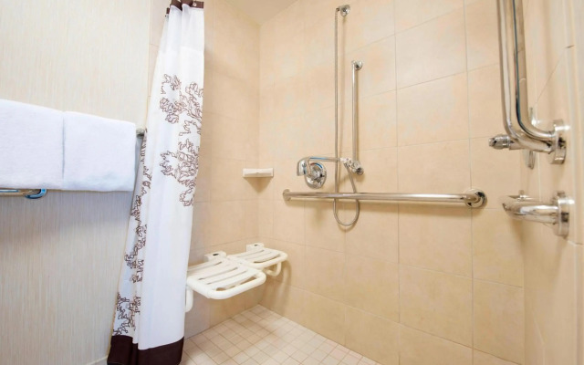 Residence Inn by Marriott Toronto Vaughan