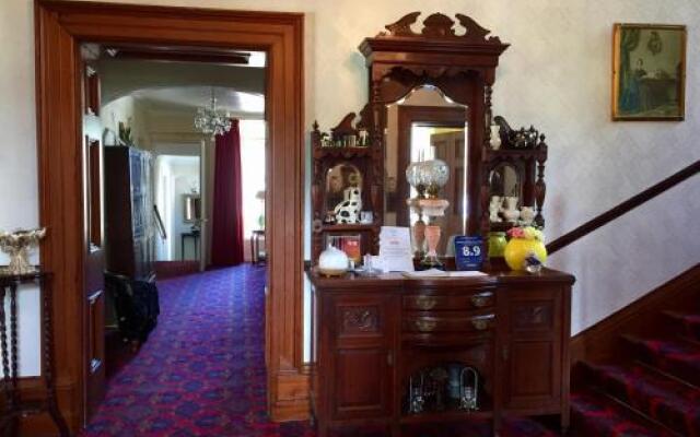 Gardenvale Manor House B&B