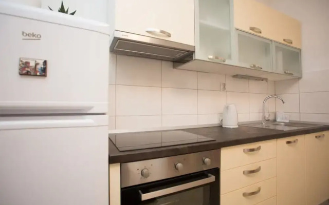 Apartment Split