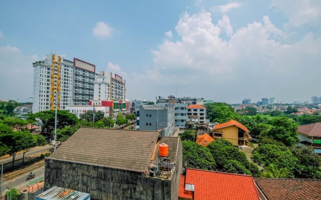 Fully Furnished 2BR Apartment at Pejaten Park Residence