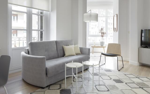 Zubieta Suite Apartment by FeelFree Rentals