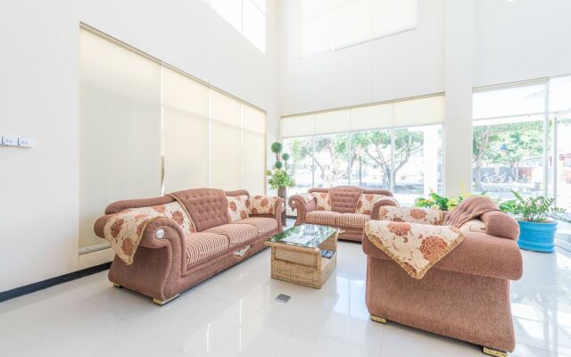 Airy Ulujadi Malonda 76 Palu