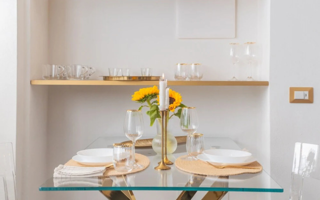 Como Dreams Apartments - Gold Suite