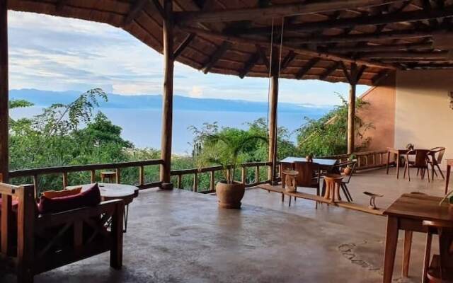 Kikonko Lodge