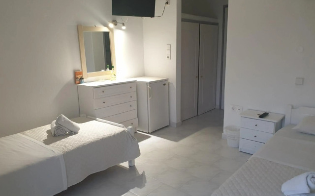 Syros Holidays