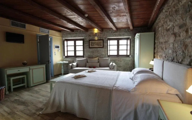 Trapela Areopolis Boutique Hotel