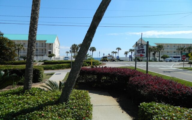 Grand Caribbean East 209