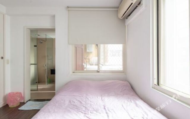 Taipei MRT 101 Hostel