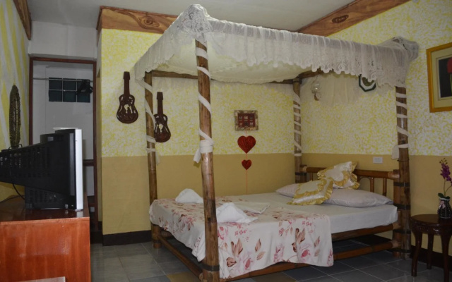 La Isla Bonita Resort and Spa