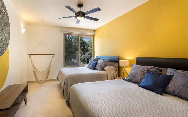 Agua De Mar by Tulumeando