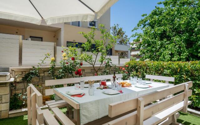 Vasili's Home - 5 Min from the City Ceter