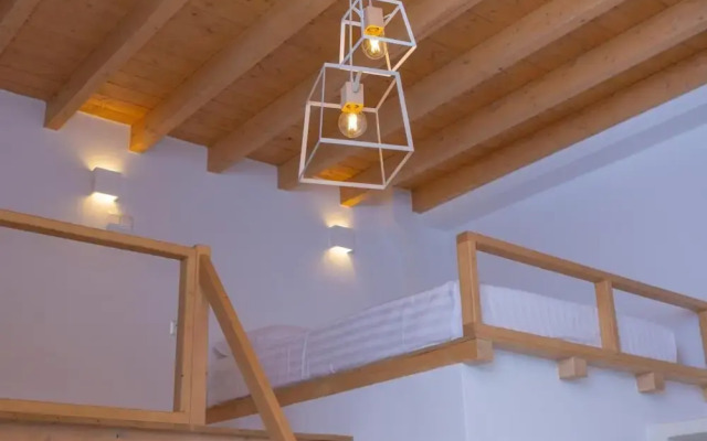 Naxos Riviera Suites