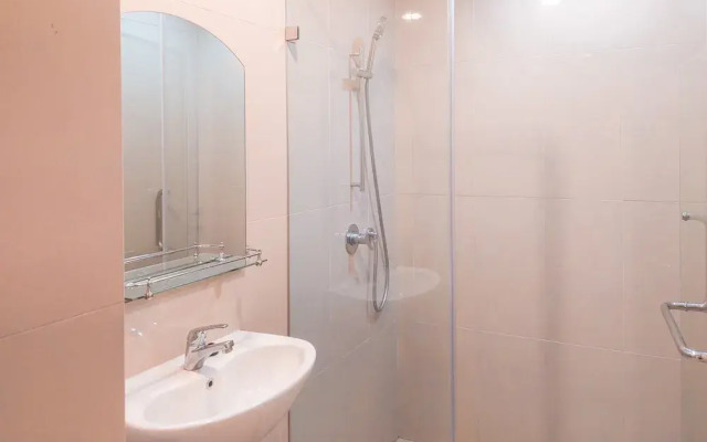 Best Deal And Comfortable 3Br Apartment M-Town Signature