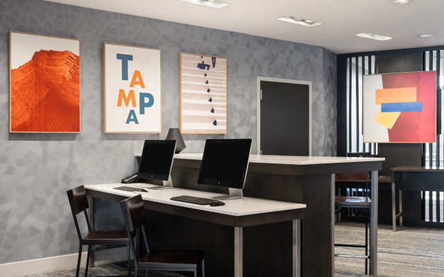 Holiday Inn Express & Suites Tampa East - Ybor City, an IHG Hotel