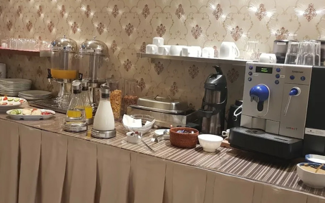 Cara Vita Hotel
