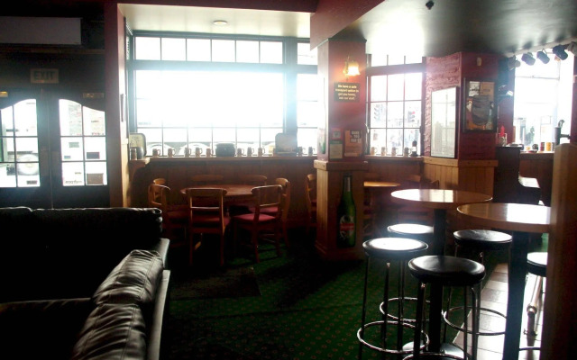 Law Courts Hotel