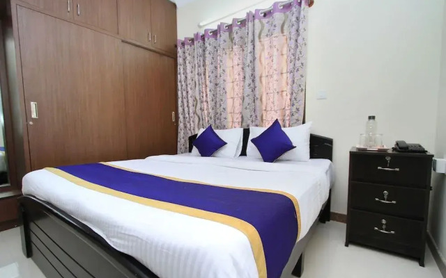 OYO 4848 3 Square Inn
