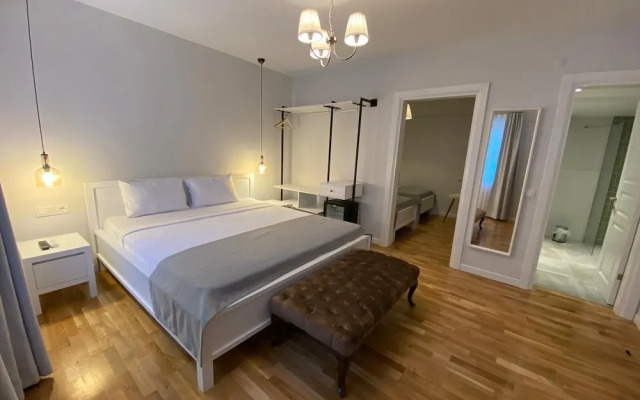Mon Petit Hotel