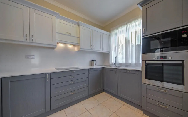 Villa Hibiscus 3 Bedroom Villa With Private Pool