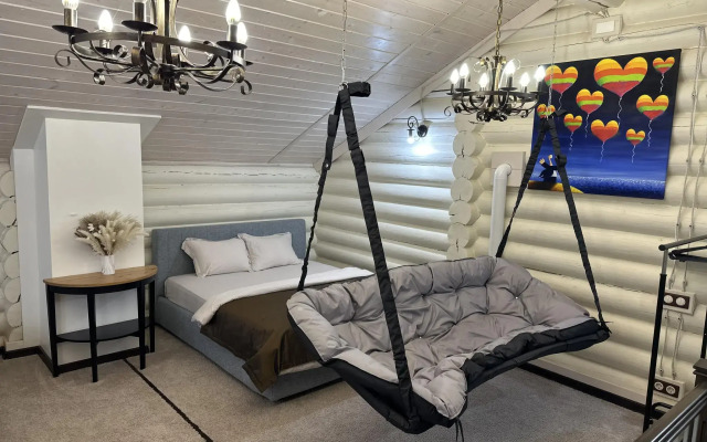 Dom s banej i teplym bassejnom ECOLIFE&STYLE (EKOLAJFENDSTAJL)