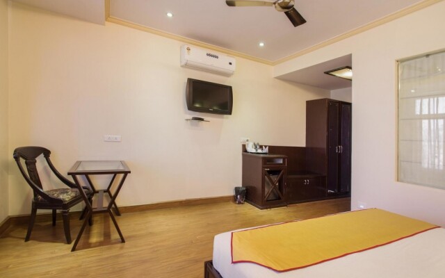 OYO Premium Bani Park