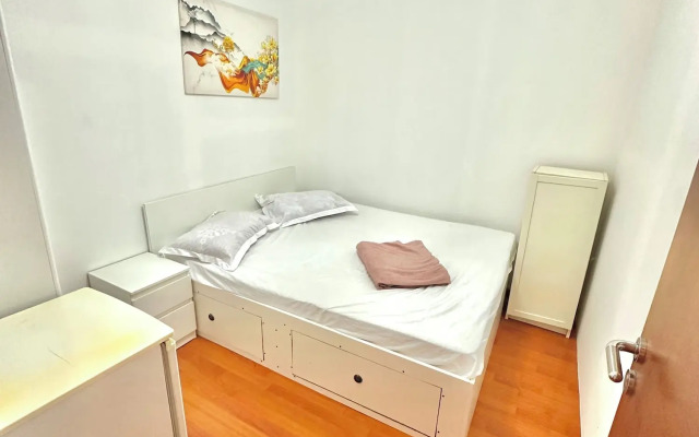 Heartland Hostel