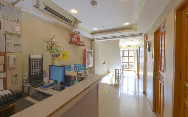 Freemont Place by OYO Rooms