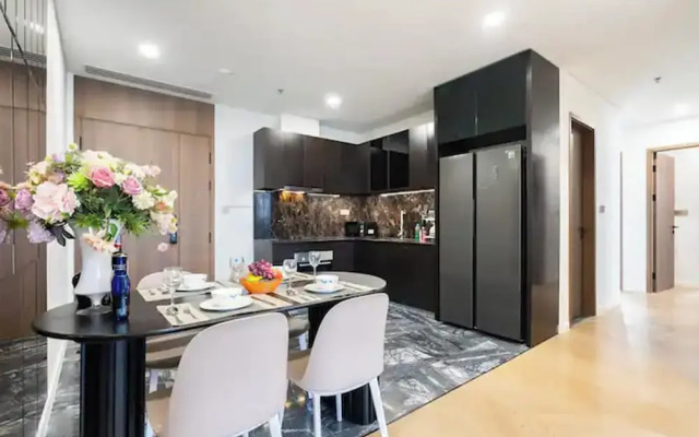 Lumiere Vacation By KVG Suite Apartment