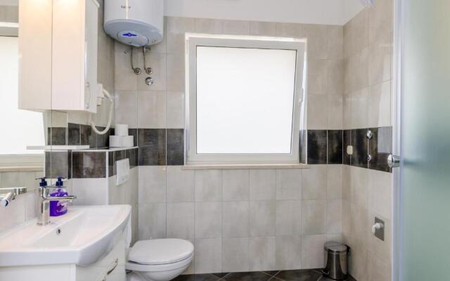Apartments Maky