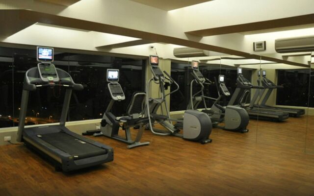 Royal Orchid Central, Vadodara