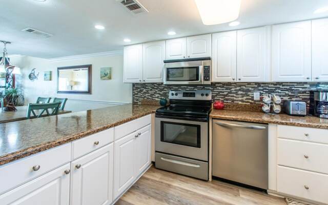 Sand Dollar Townhome #14- OLD