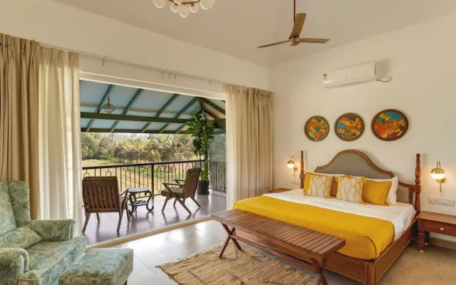 Field View Villa With Pool Perfect for Big Groups