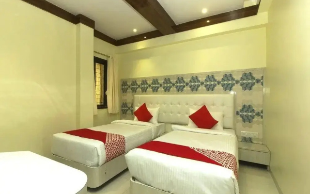 OYO 24458 Hotel Saim Pride