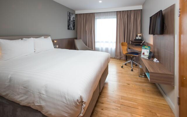 Holiday Inn London - West, an IHG Hotel