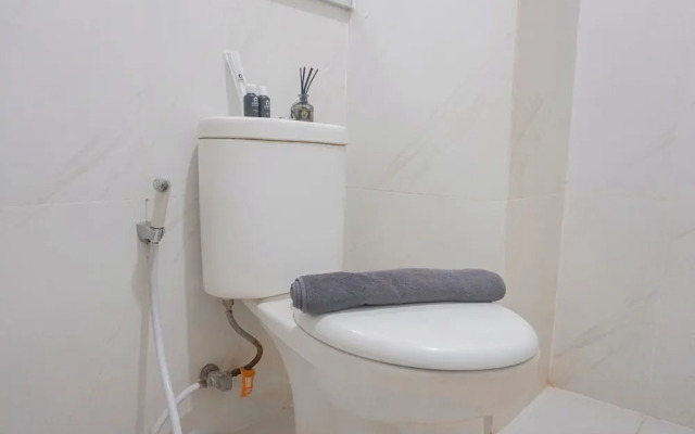 Cozy Living And Relaxing 2Br At Bogor Valley Apartment