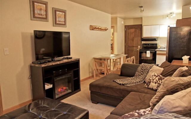 Lion Square Lodge #2 (327135) Apts