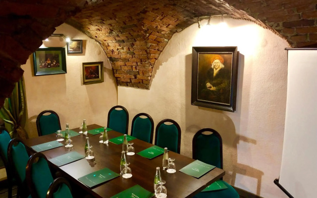 Hotel Baron Karczma Grodzka