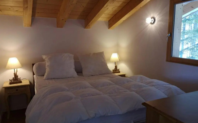 Chalet Notre-Dame-de-Bellecombe, 4 pièces, 8 personnes - FR-1-595-36