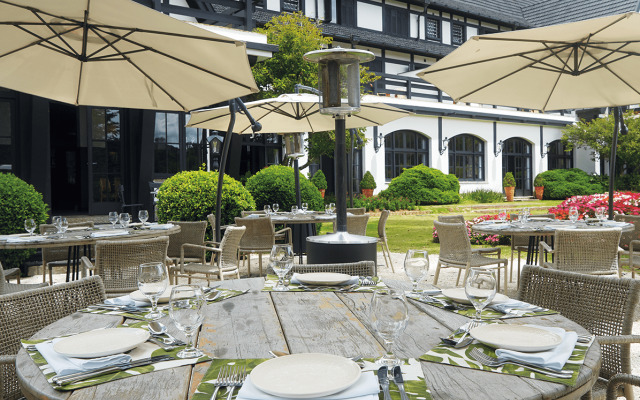 Ort Hotel