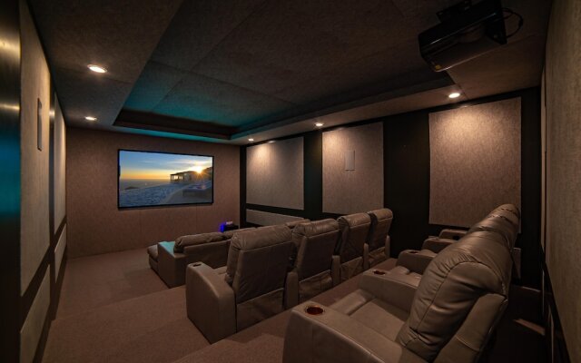 Villa With Sweeping Ocean Views From Pedregal: Casa Stella