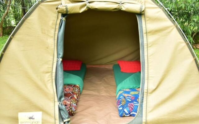 Room in B&B - Red Rocks Rwanda - Tent Twin