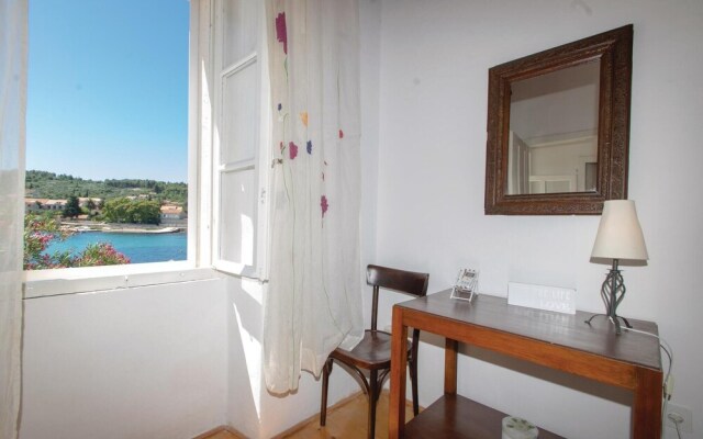 Beautiful Home in Lumbarda With Wifi and 4 Bedrooms