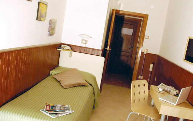 Mini Hotel