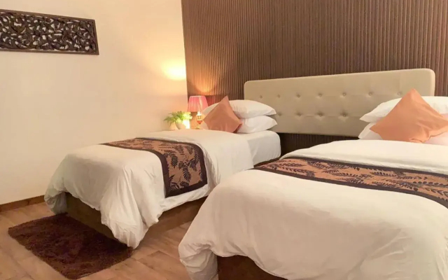 Himeyn Beach Inn   Ocho Homes By Eight Continents