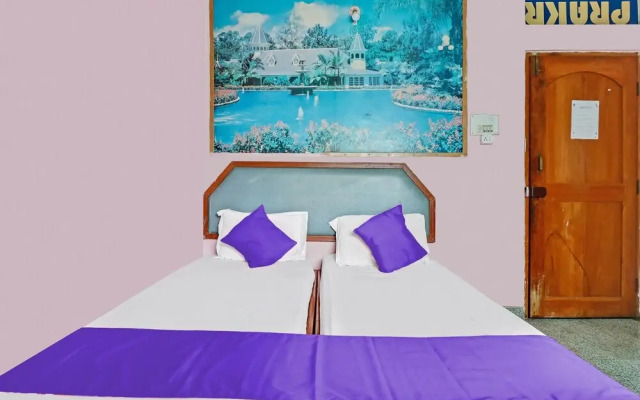 Spot on 49092 Hotel Prakruthi Boarding & Lodging