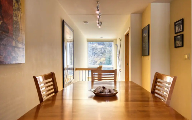 Simba Run Condos 2Bed 2Bath